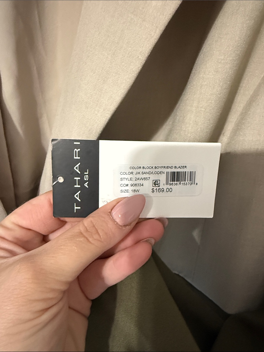 Tahari Olive and Beige Colorblock Single-Button Blazer - Picture 2 of 6